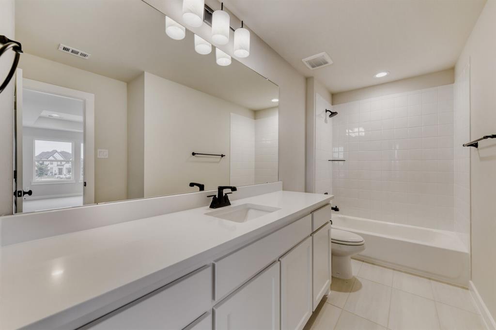 Mustang Lakes Villas - Residential