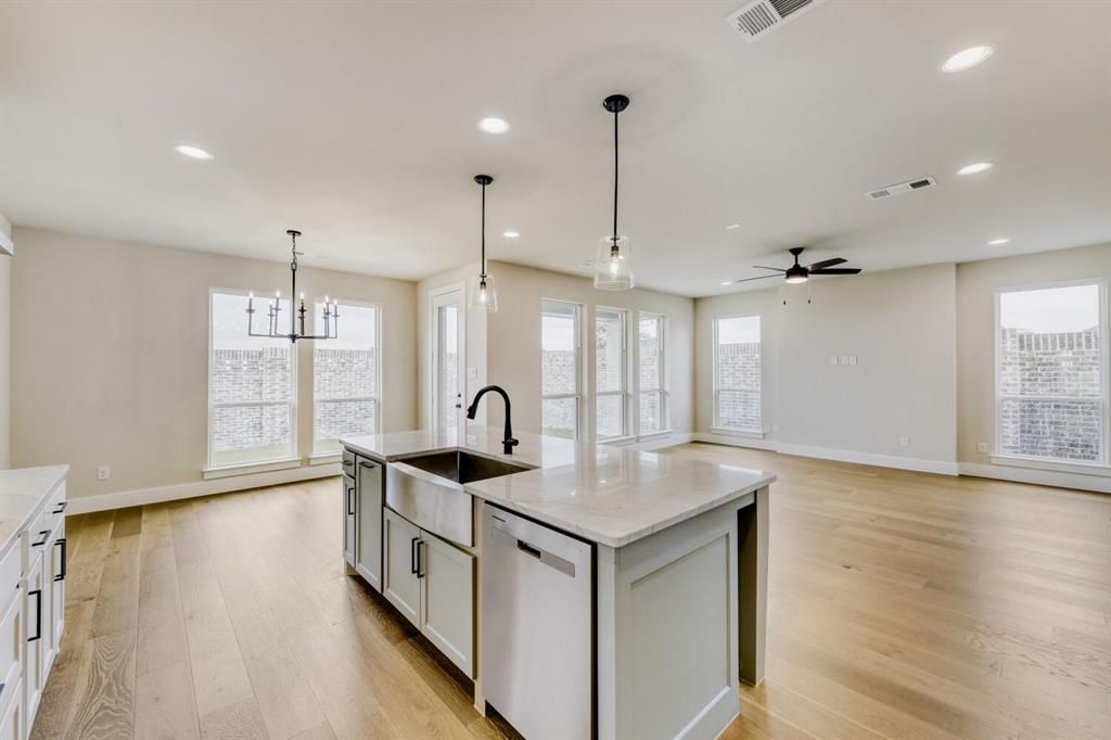 Mustang Lakes Villas - Residential
