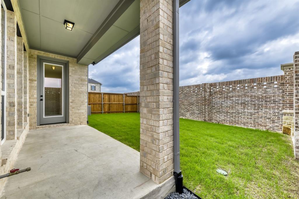 Mustang Lakes Villas - Residential
