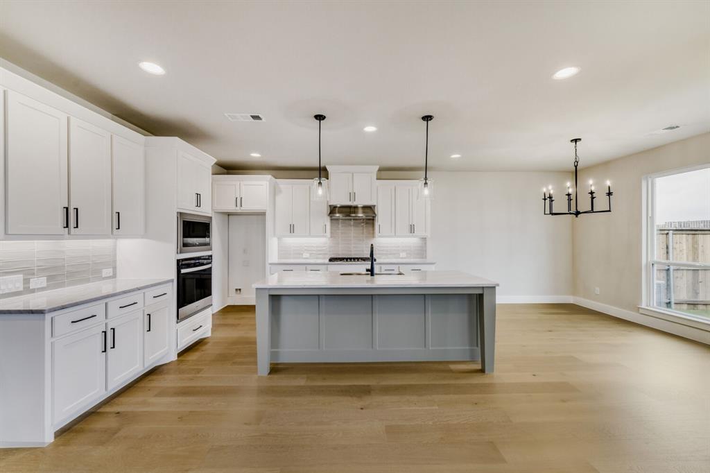 Mustang Lakes Villas - Residential