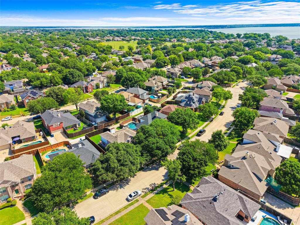 Lakeshore Park Estates - Residential