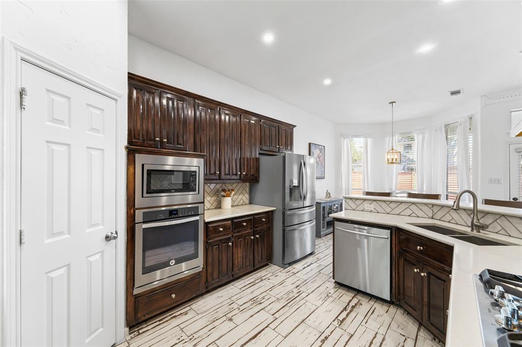 Lakeshore Park Estates - Residential