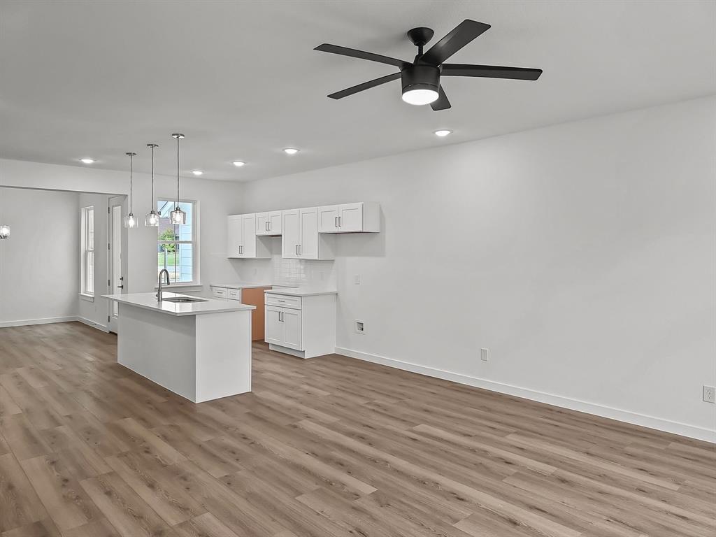 Lake Parc Village - Residential