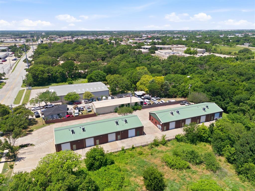 Bennett Park Center - Commercial Sale