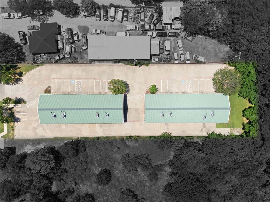 Bennett Park Center - Commercial Sale