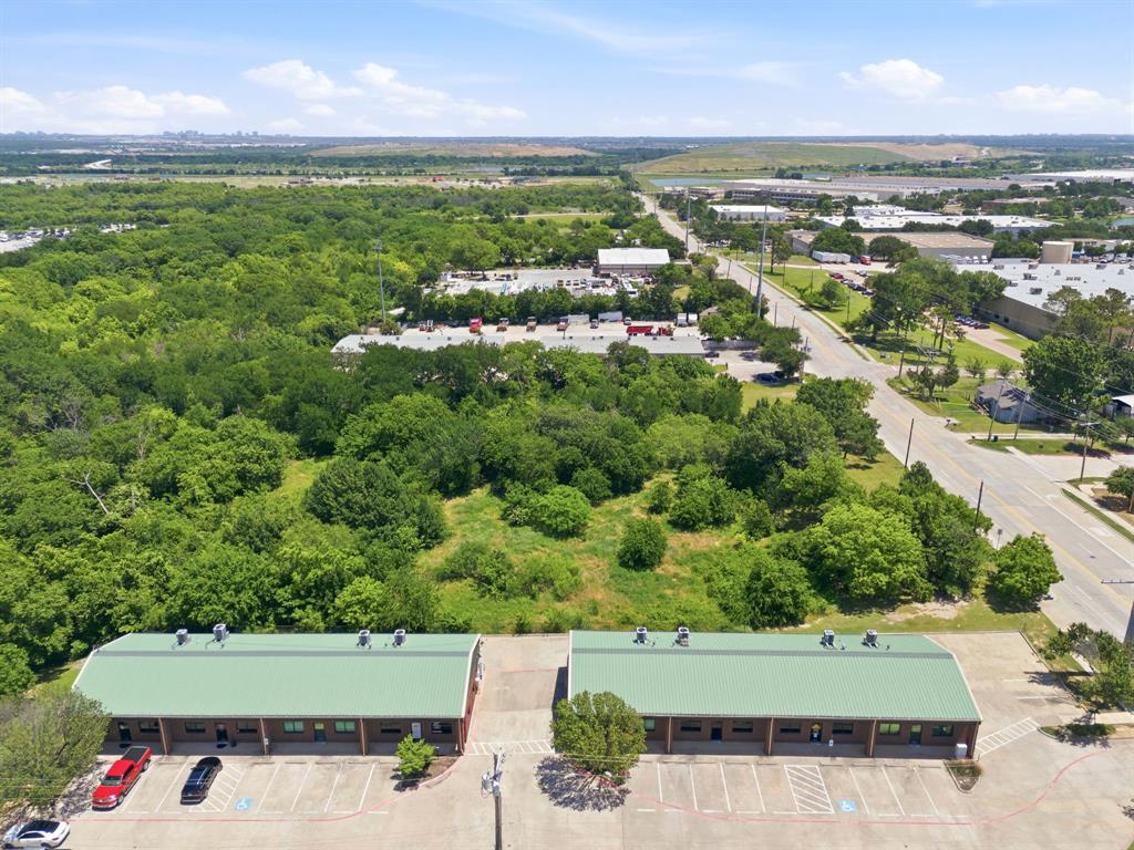 Bennett Park Center - Commercial Sale