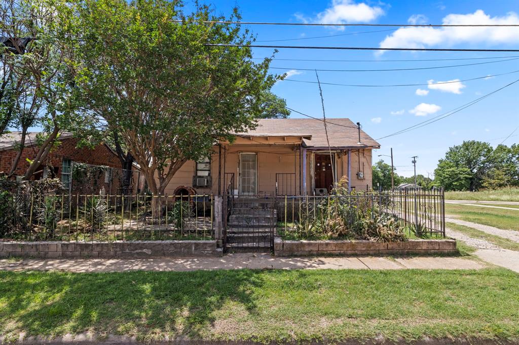 Brantley S Junior - Residential