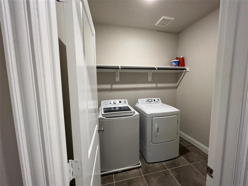 Gables At Ohio - Residential Lease
