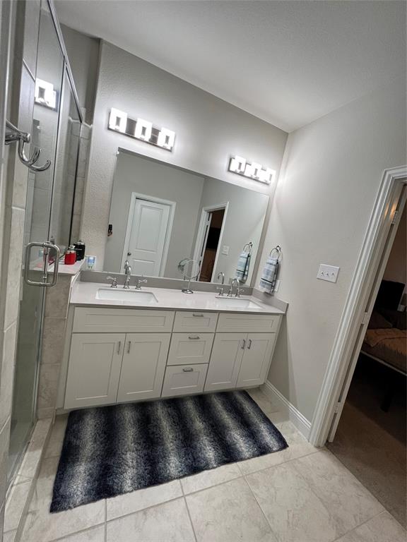 Gables At Ohio - Residential Lease