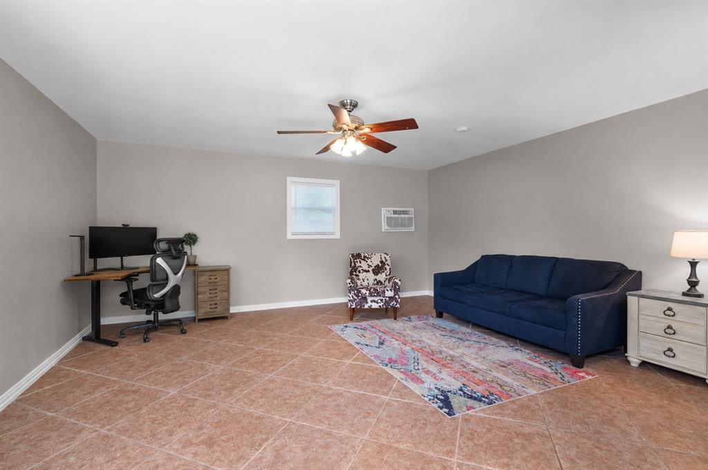 The Oaks - Residential