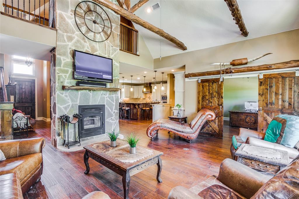 FINCH WAJ 0373 ACRES 1.0 - Residential