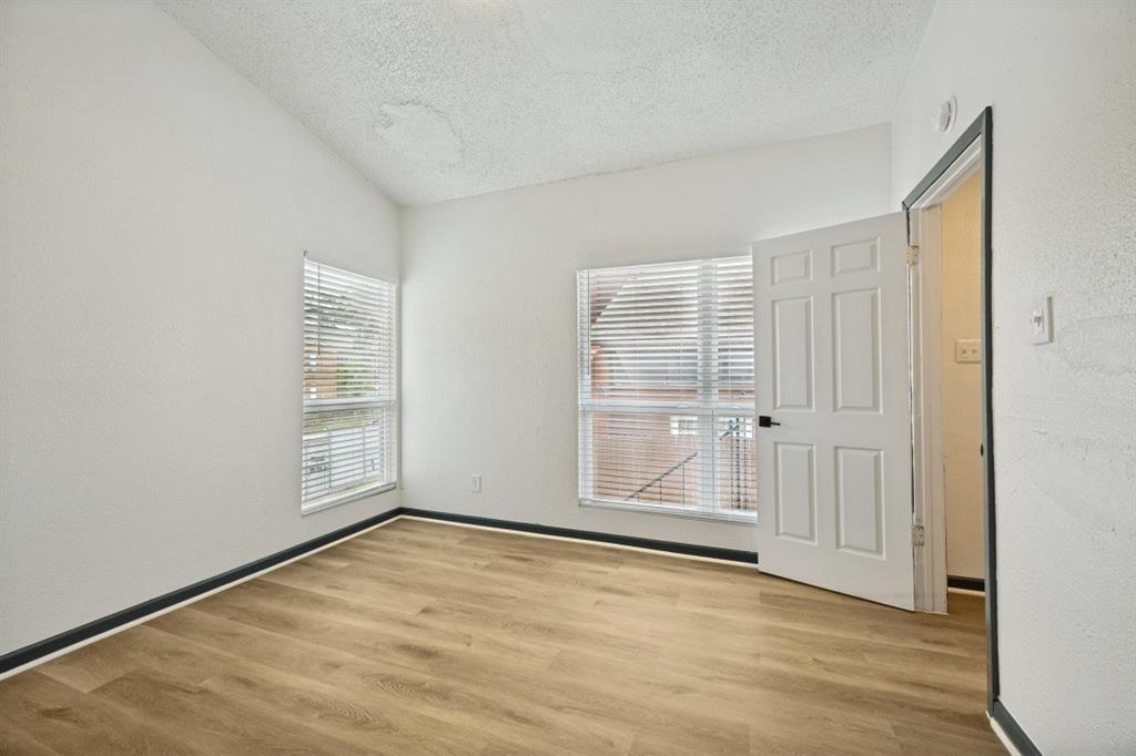 Lakeview Lofts Condos - Residential