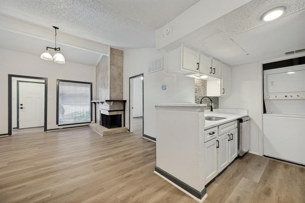 Lakeview Lofts Condos - Residential