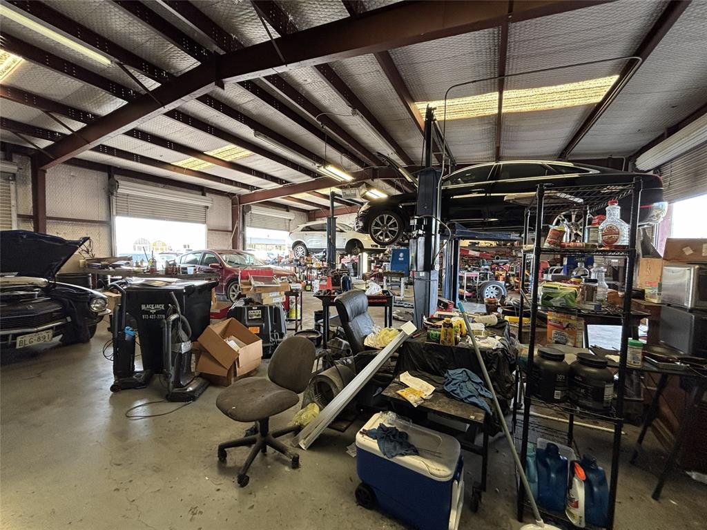 Traders Circle Add - Commercial Sale