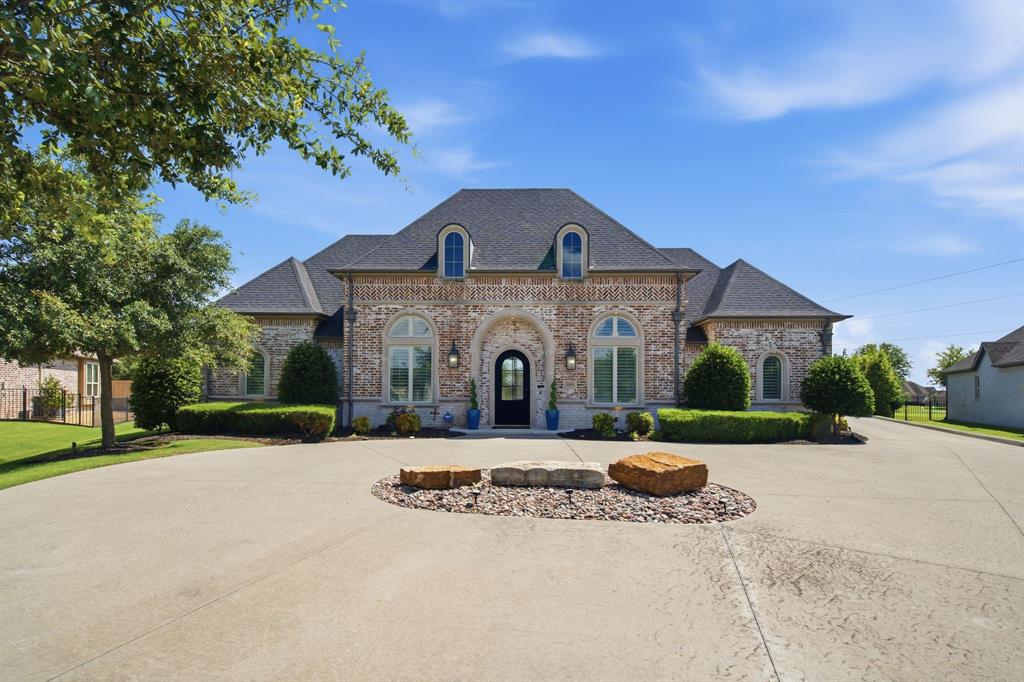 Stunning & rare ONE STORY Custom home built by Dave R Williams is located in a cul-de-sac surrounded by beautiful landscaping, trees and plenty of backyard space. The Ultimate in PRIVACY includes a luxurious outdoor area, with refreshing pool, spa, XL stone fire pit seats 12, outdoor BBQ area & living area including a FP. Don’t miss the auto-sunshades & ceiling heating units. ALL of this is tucked away in a VERY private and peaceful setting.
Inside you'll walk thru the grand iron front doors to discover an incredible perfect floorpan.  One wing for the Primary Suite, Offices, and 1 guest bedroom. The other wing includes 2 additional bdrms, Media Room including new premium screen & digital projector, add’l living space, wet bar, and oversize laundry room.  So many custom touches thru-out including a Temp-controlled Wine Room for 1100 bottles. WOW! Don’t miss the XL pantry with Coffee Bar;  Gorgeous gourmet kitchen is equipped with Wolf Appliances, double ovens, 2 dishwashers, 2 trash drawers, 2 sinks, large island - all open to additional dining and a large beamed ceiling family room with wall of windows overlooking the backyard oasis.
Note- all bdrms have private ensuite baths. NEED MULTI-GEN OPTION? Back bedroom, gameroom, wet bar area would be a great setup for MIL suite.
And let’s not forget the TEXAS BASEMENT accessible via stairs in the garage - don’t miss that! Garage also has nice mudroom storage prior to walking into the house, as well as TONS of built-ins and counter workspace.
So many details that make this house the perfect place to call home.
Don't miss the Virtual Tour #1 link to see ALL the extra pictures. Visit YouTube, search 2020WillowBend for a walk-thru tour for all the highlights!