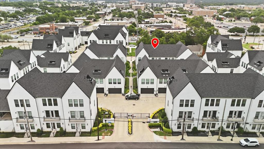 Main 7 Townhm Add - Residential