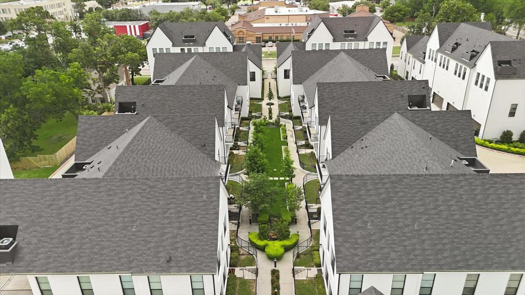 Main 7 Townhm Add - Residential