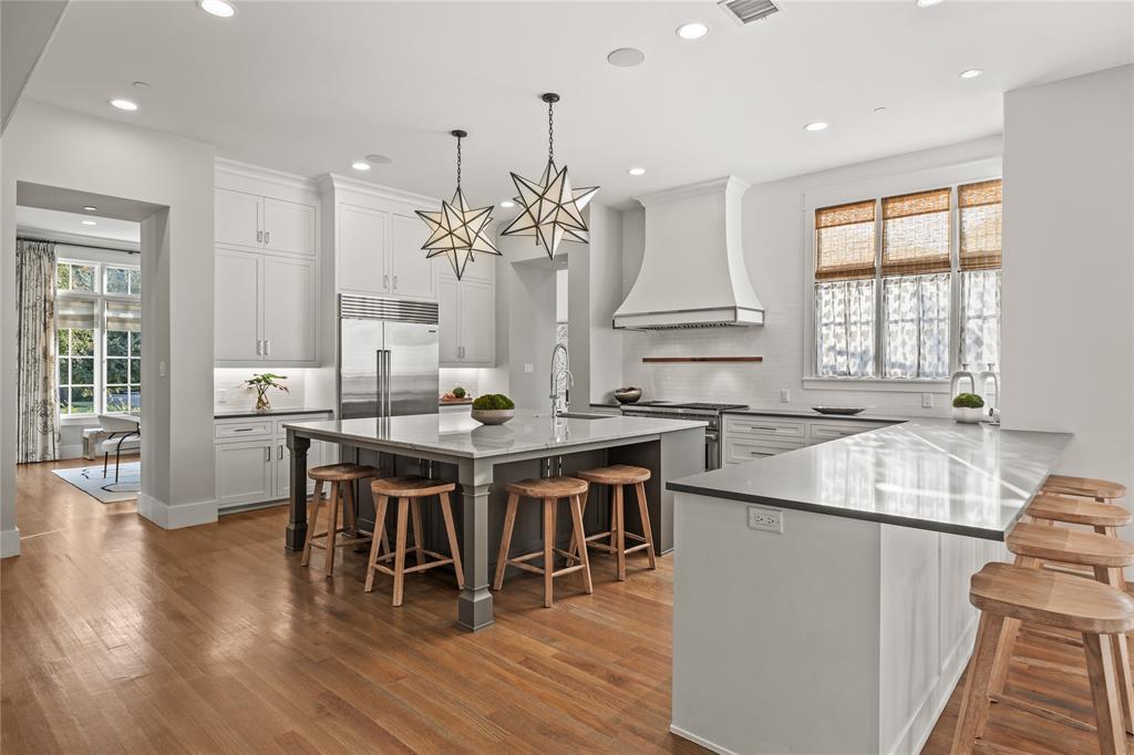 Walnut Crest - Residential