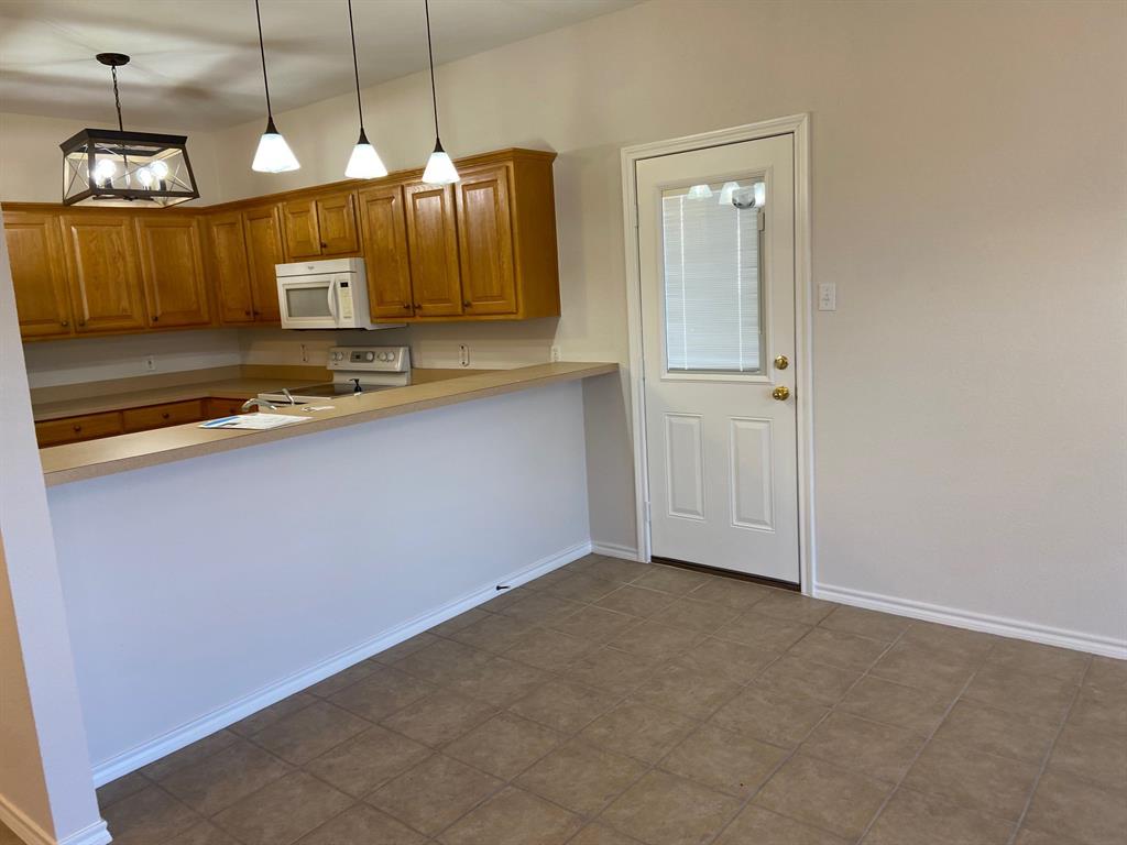 White Bluff #27 - Residential