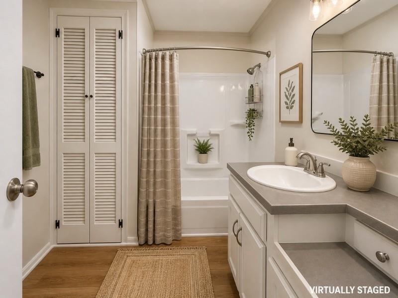 Deep Wtr Harbor Reverside - Residential