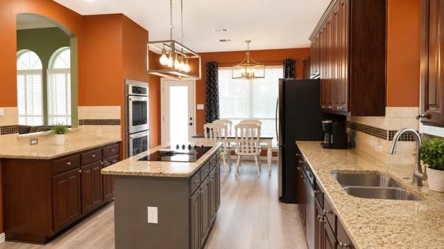 Stoneglen At Fossil Creek Add - Residential