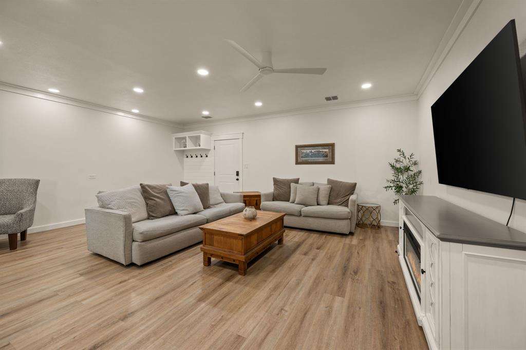 Howard - Residential