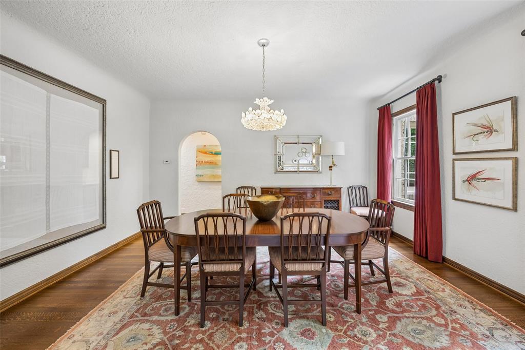 Country Club Estates - Residential