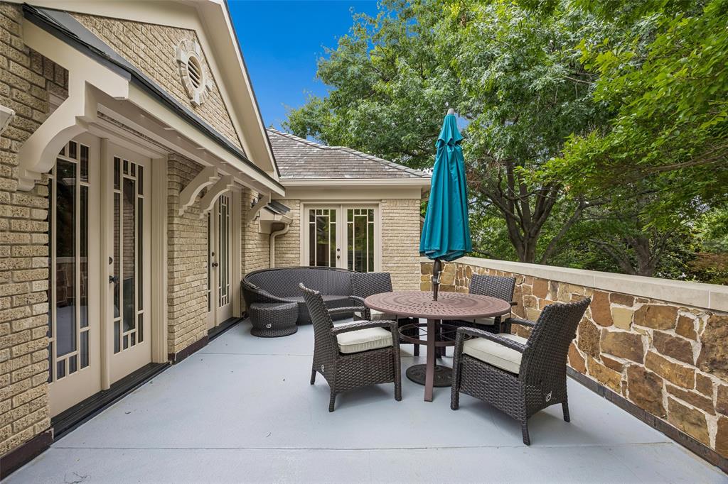 Country Club Estates - Residential