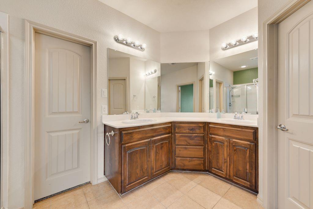 Twin Mills Add - Residential