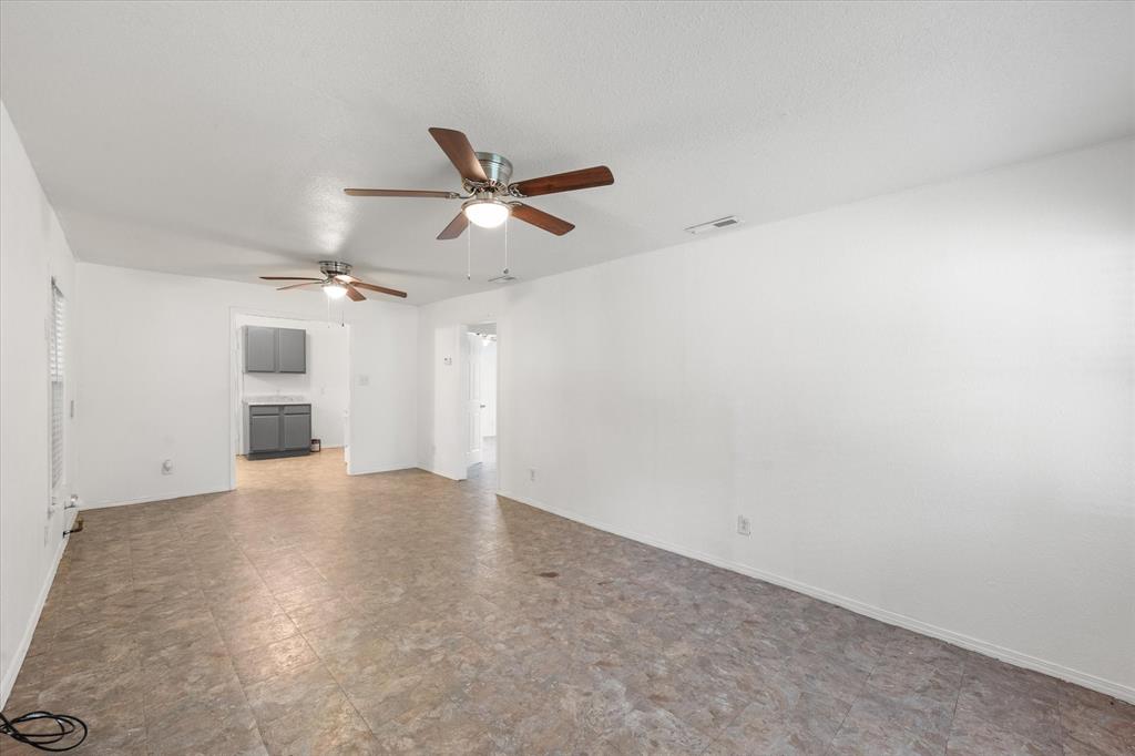Sunny Acres - Residential Lease