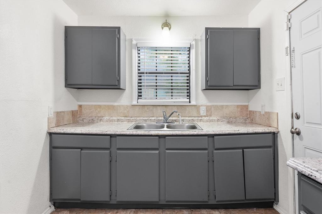 Sunny Acres - Residential Lease