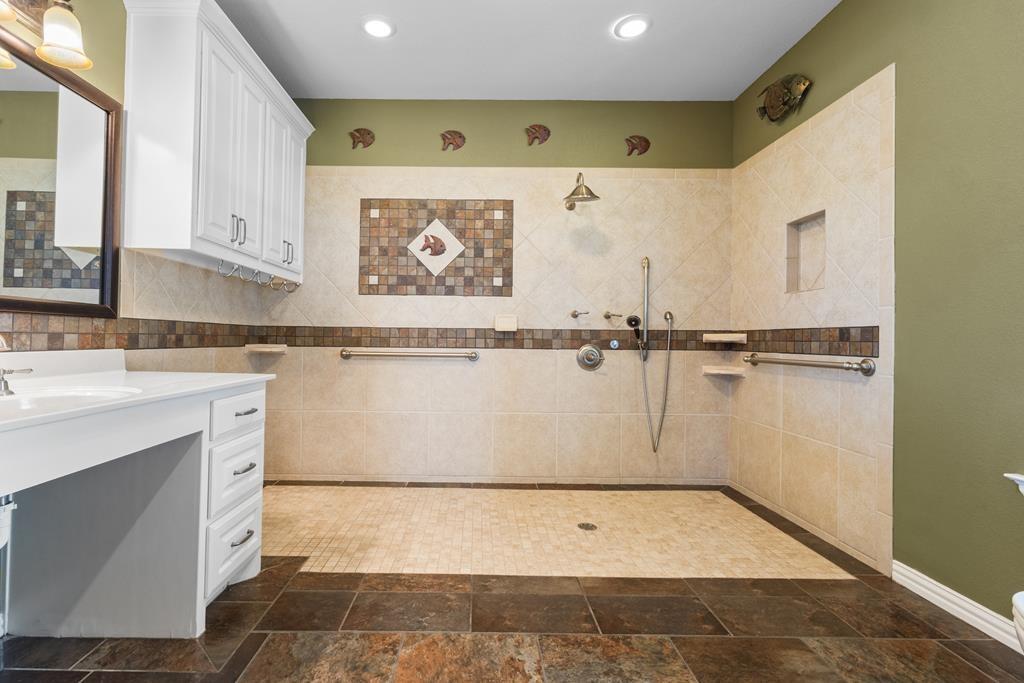 Waters Edge Ranch - Residential