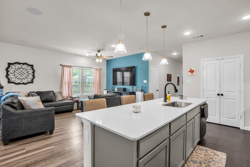 Highmeadow Village Ph X - Residential