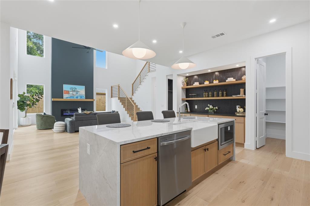 Walnut Hill Estates - Residential