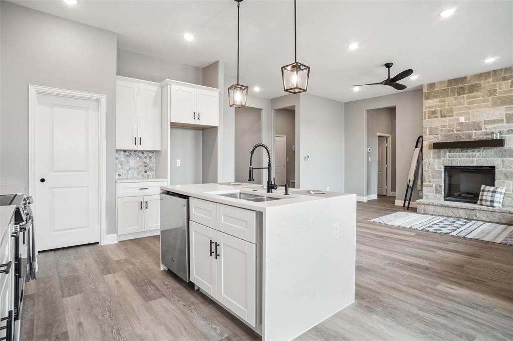 Canyon Creek - Residential