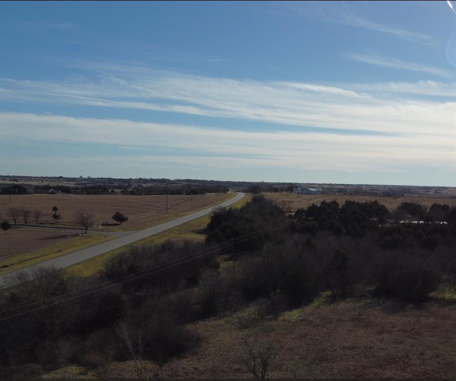 BUILD OR INVEST on this Great Location just minutes from I45 in Ennis. Up to 50 acres available. Call Agent for details please.
Aerial DRONE VIDEO AVAILABLE.