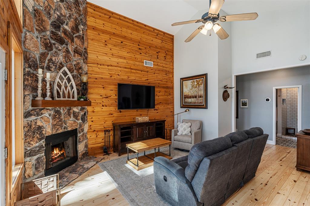 Eagle Point - Residential