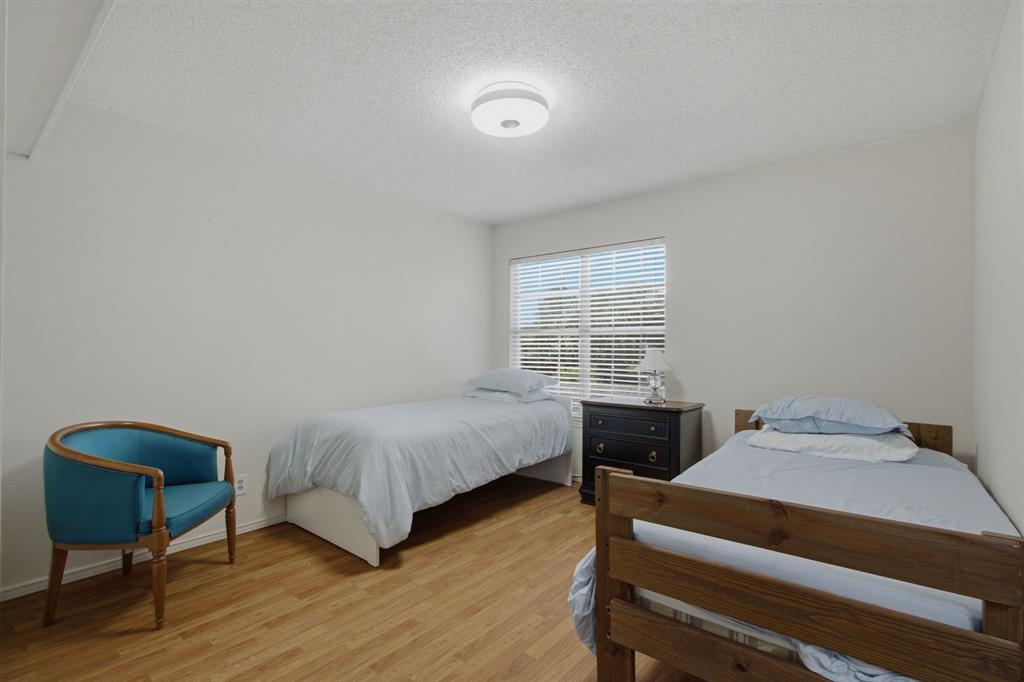 Creekside Twnhms Ph 1 - Residential