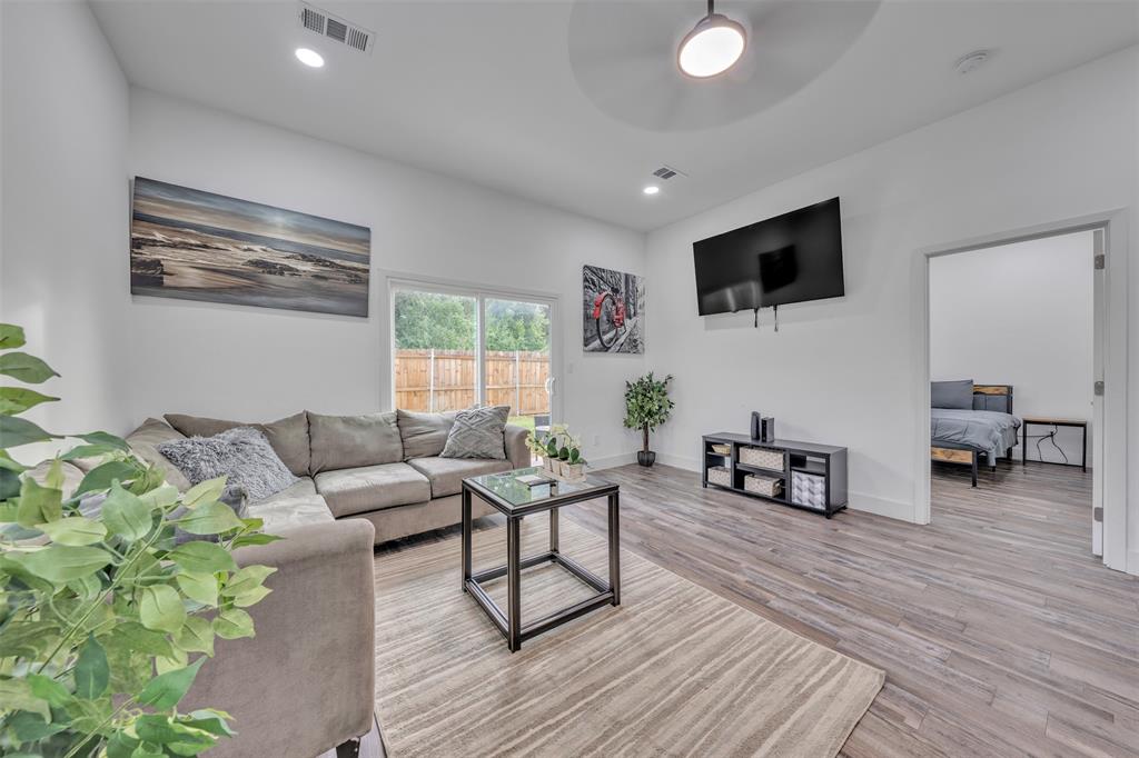 Comanche Harbor Sec C - Residential Income