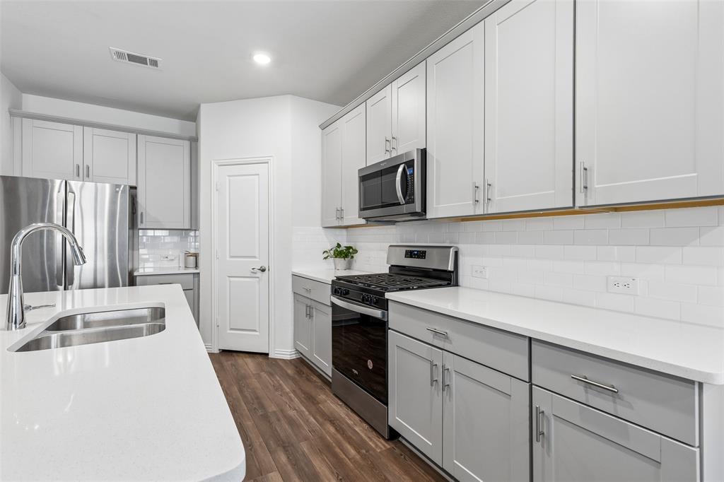 Parkside Village Ph 2 - Residential
