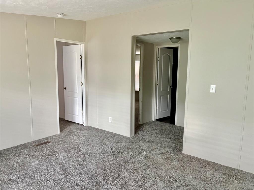 Hickory Hills - Residential