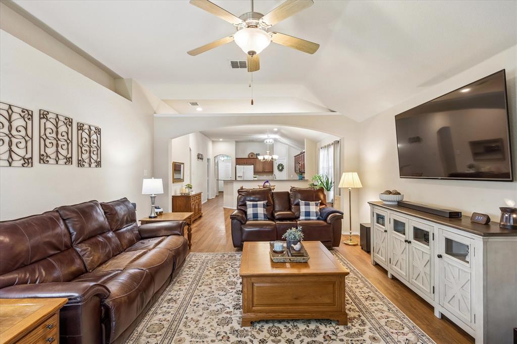 Amber Trails Fort Worth - Residential
