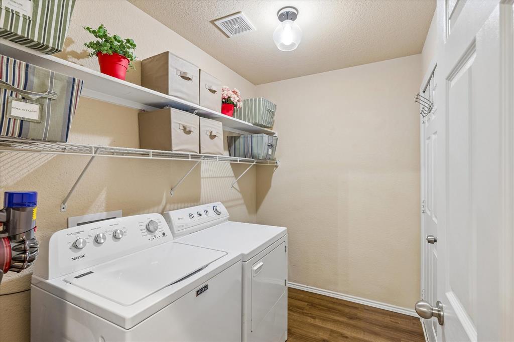 Amber Trails Fort Worth - Residential