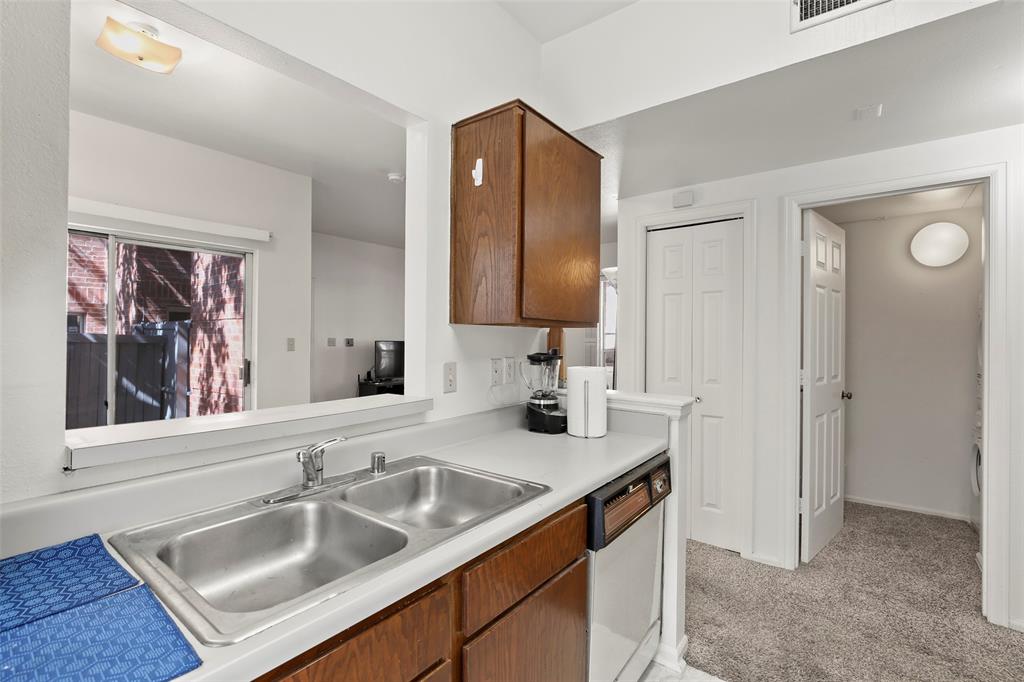 University Park - Residential Lease