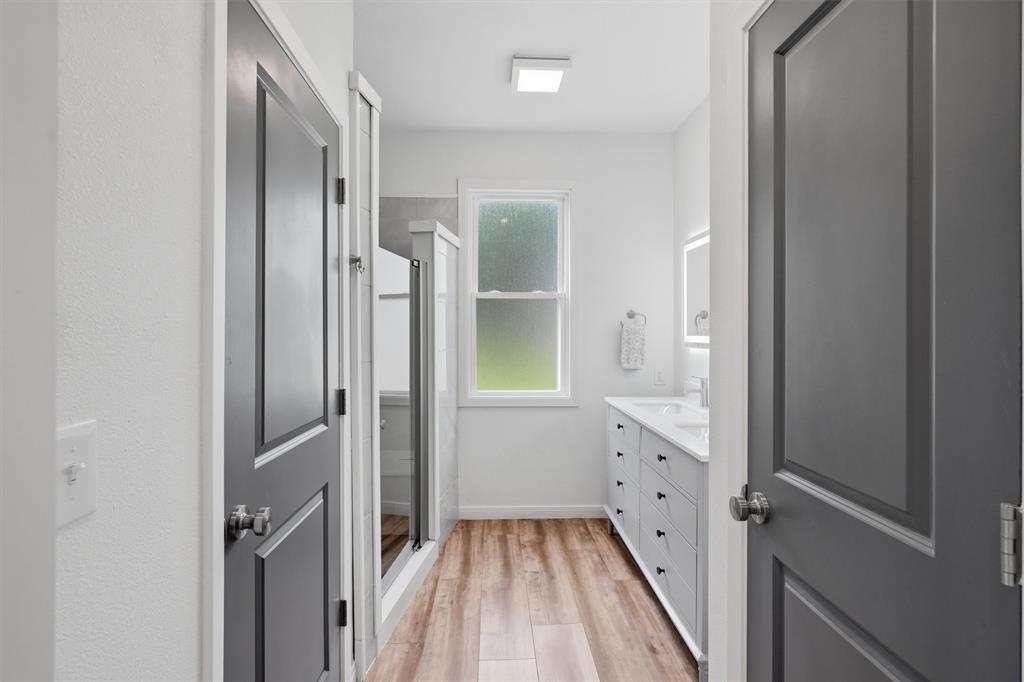 Decordova Bend Estates - Residential