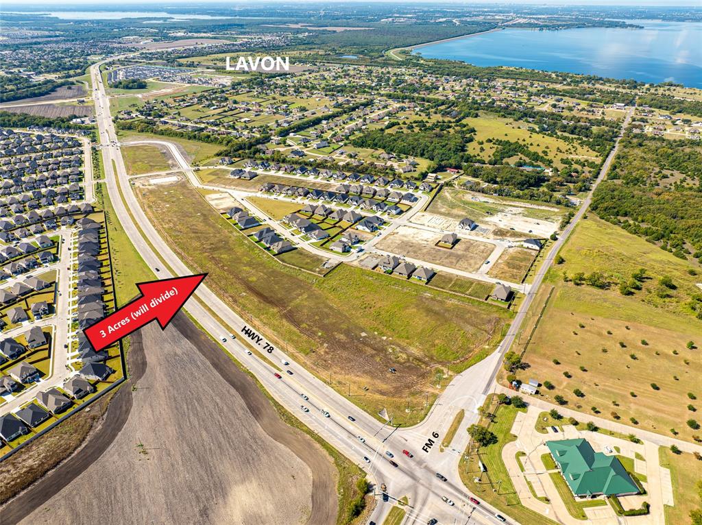 Lake Breeze Estates - Land