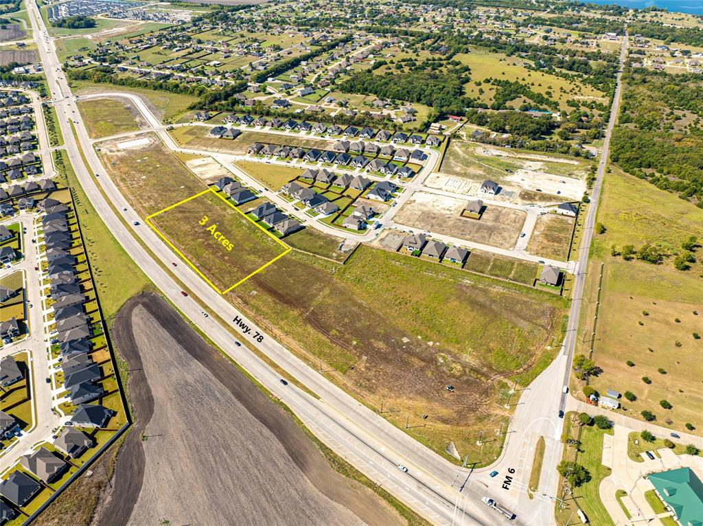 Lake Breeze Estates - Land