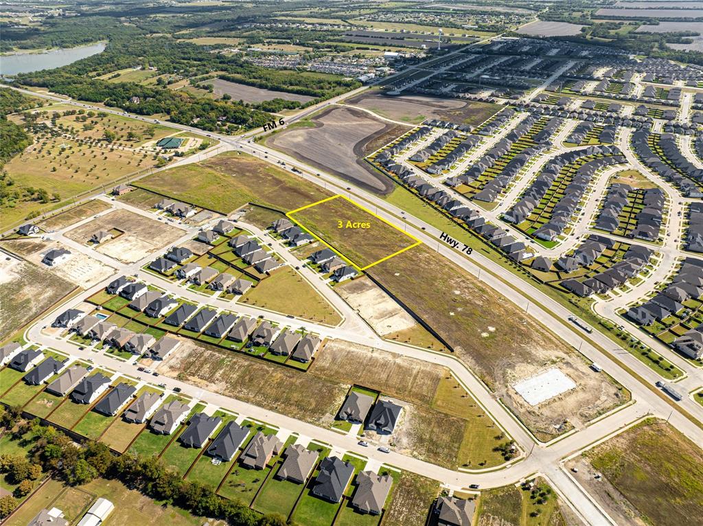Lake Breeze Estates - Land