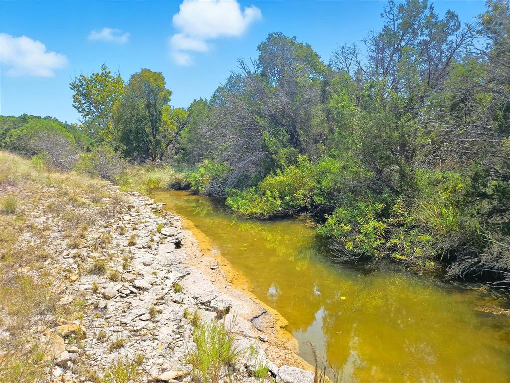 Rio Escondido - Land