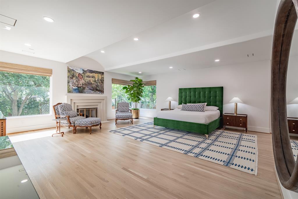 Roxbury Park - Residential